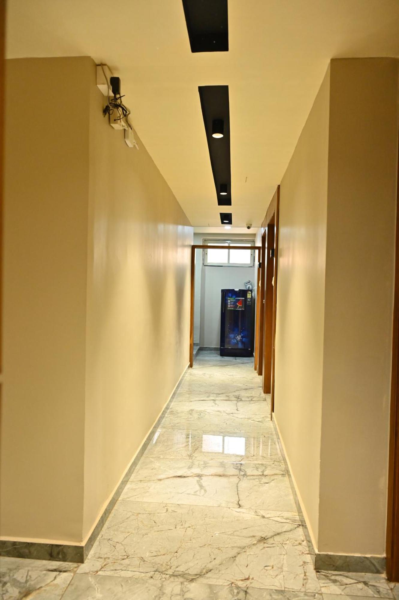 Hotel Sury Villa Ahmedabad Exterior foto